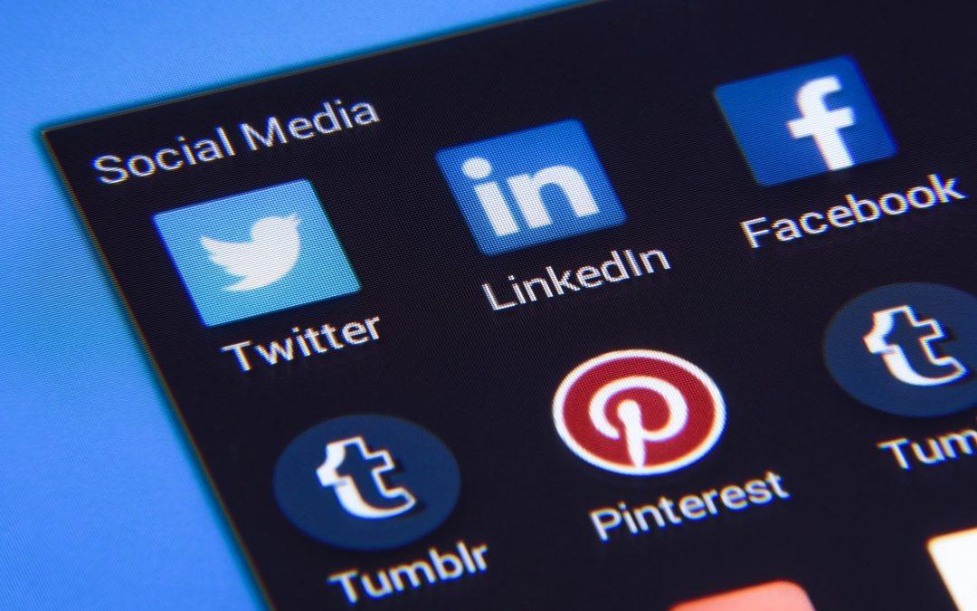 Why Marketing Agencies Need Social Media Accounts